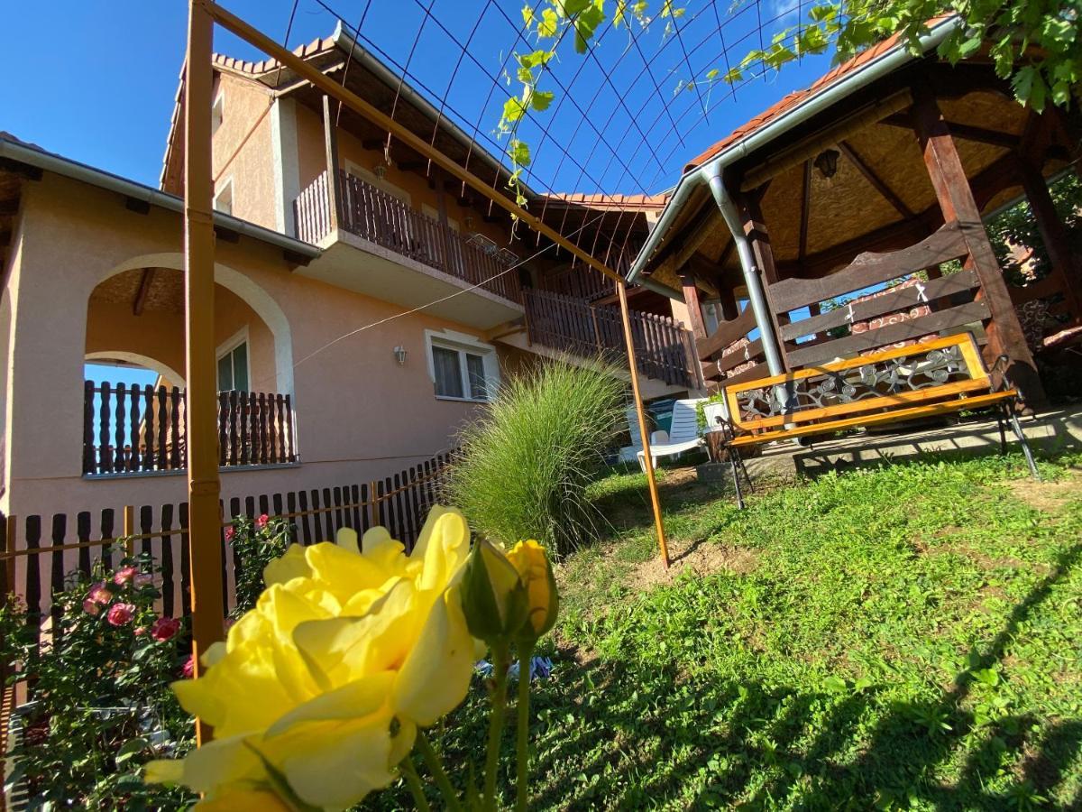 Apartman Simona Rednek Kültér fotó