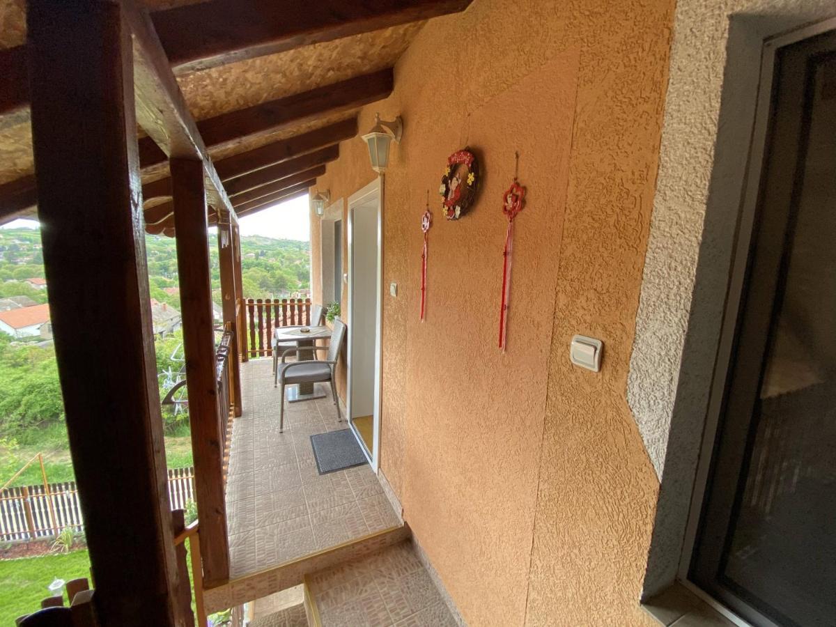 Apartman Simona Rednek Kültér fotó