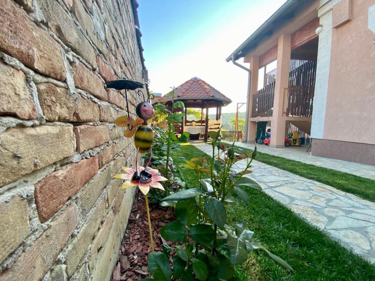 Apartman Simona Rednek Kültér fotó