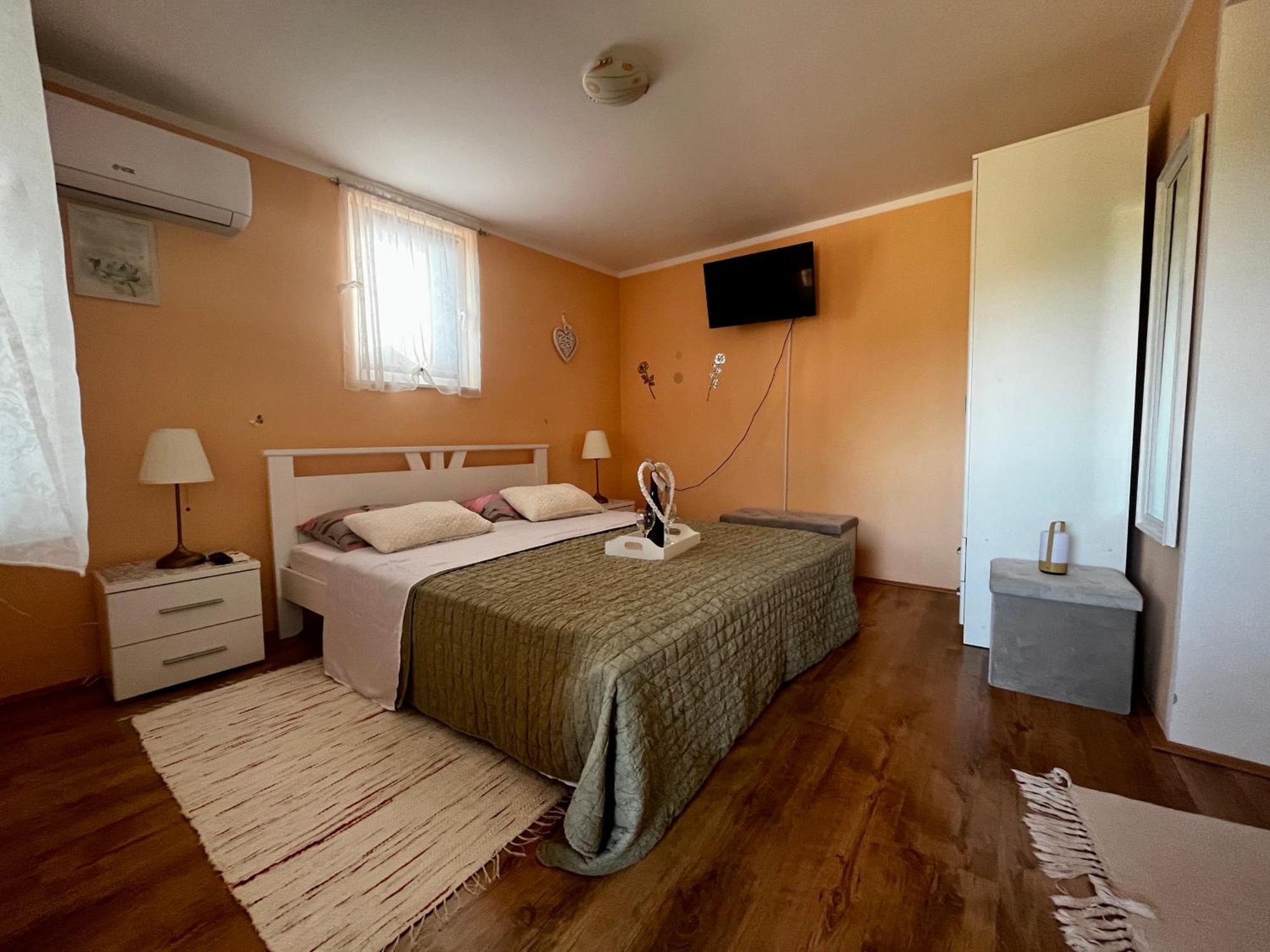 Apartman Simona Rednek Kültér fotó
