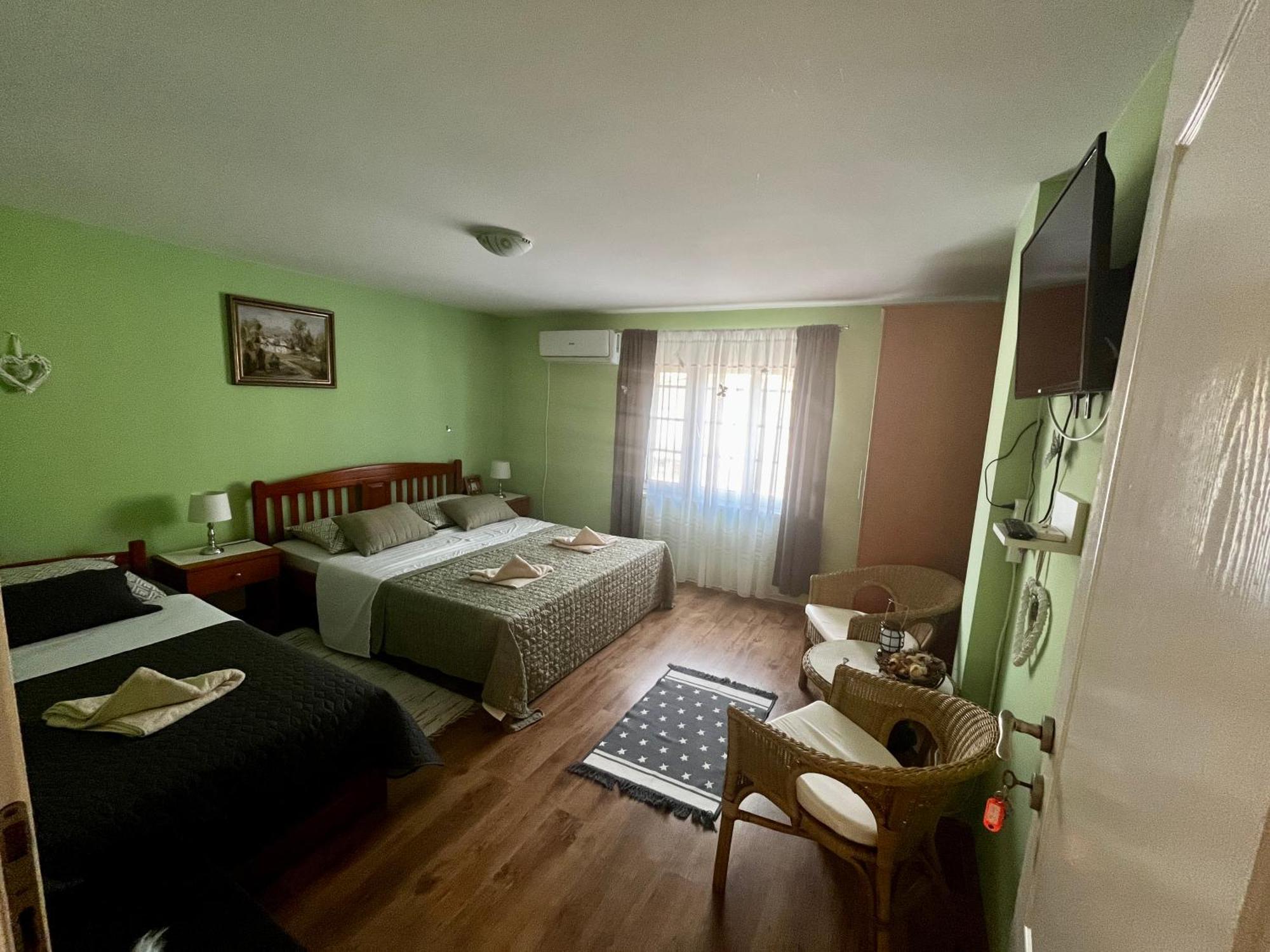 Apartman Simona Rednek Kültér fotó