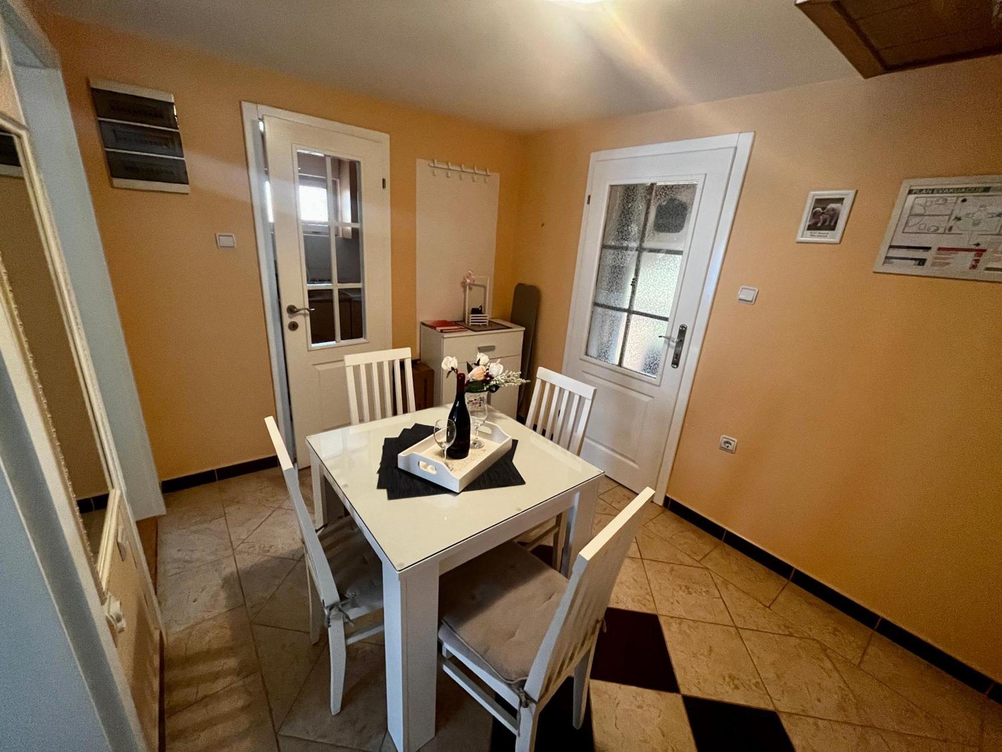 Apartman Simona Rednek Kültér fotó