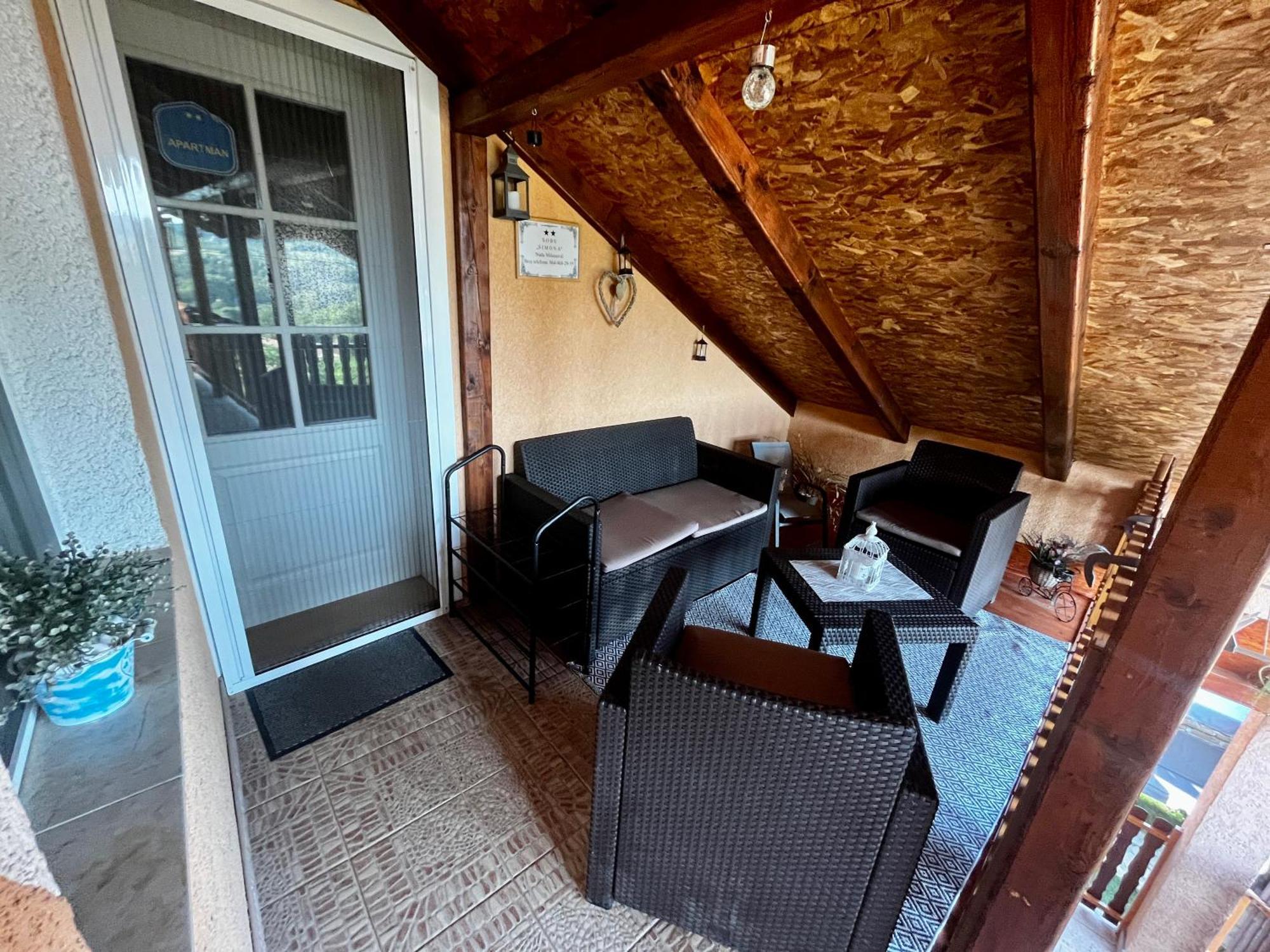Apartman Simona Rednek Kültér fotó