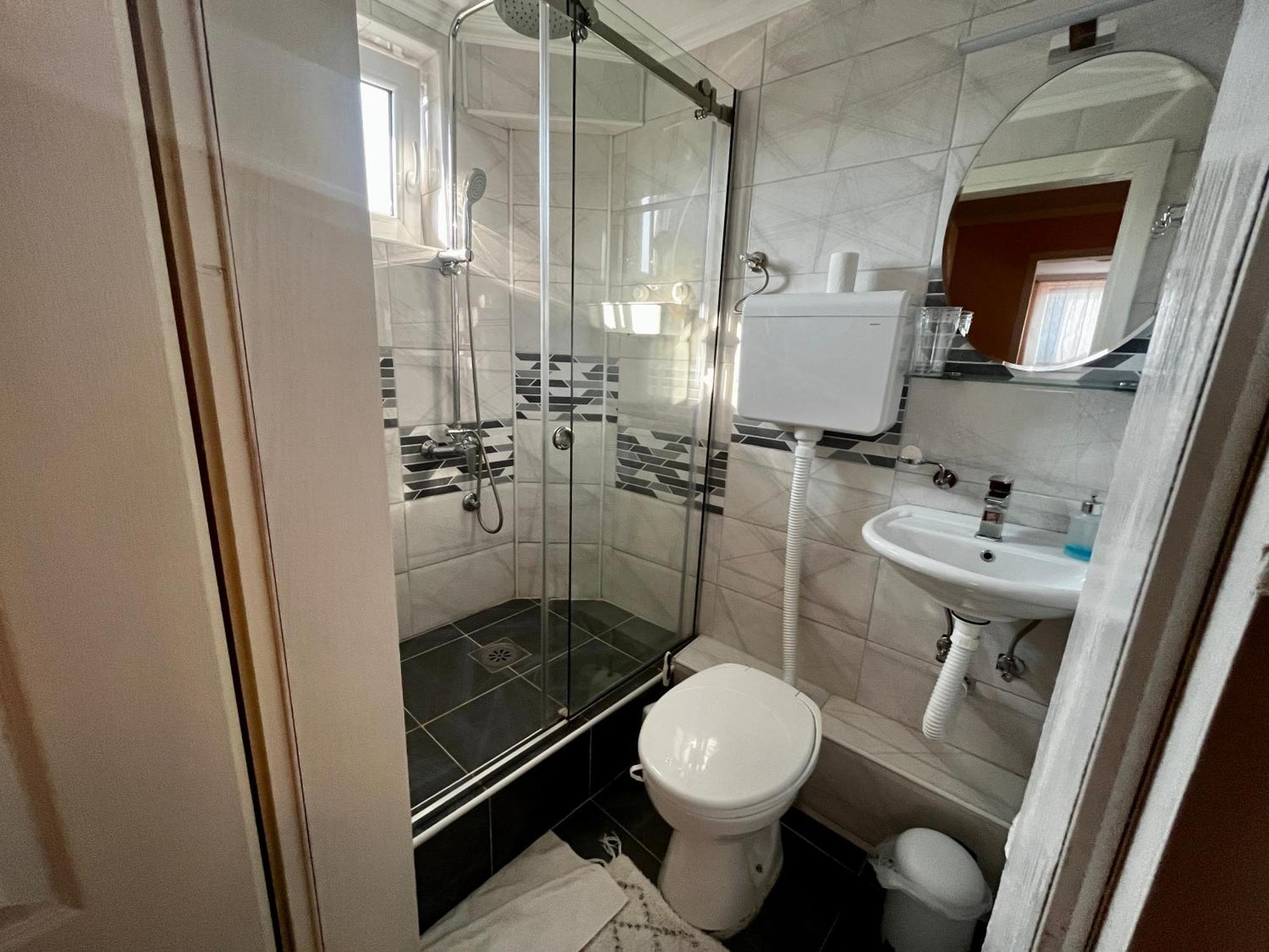 Apartman Simona Rednek Kültér fotó